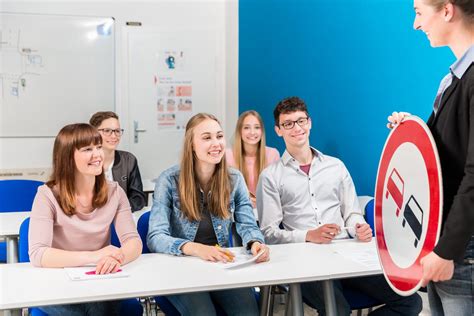 Scuola Guida Lecco Autoscuola Buratti