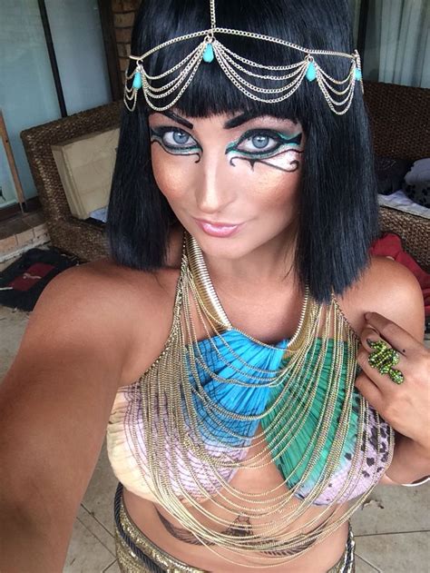 Egyptian Cleopatra Makeup Design By Tamara Abeska Cleopatra Makeup Makeup Designs Costume Makeup
