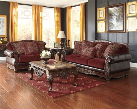 17 Colors That Go With Burgundy For A Warm Interior Look Archute