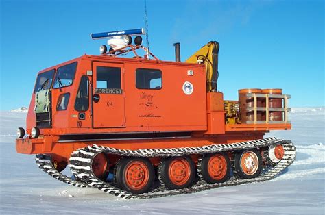 Nodwell And Foremost Pioneer Tracked Vehicles — Australian Antarctic