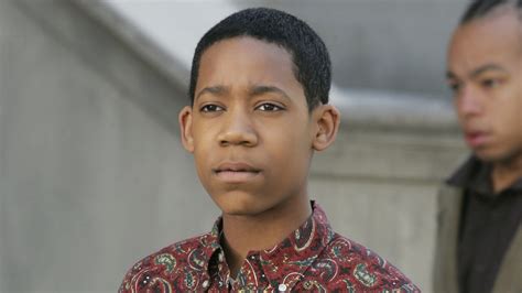 Watch Everybody Hates Chris Season 3 Episode 2 Everybody Hates Caruso