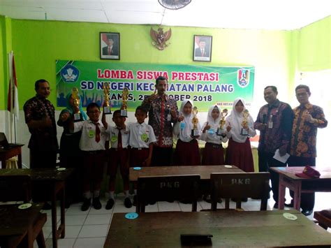 Di sekolah saya peserta didik berprestasi diberikan penghargaan berupa piagam. Contoh Soal Lomba Siswa Berprestasi Sd Tingkat Kecamatan ...