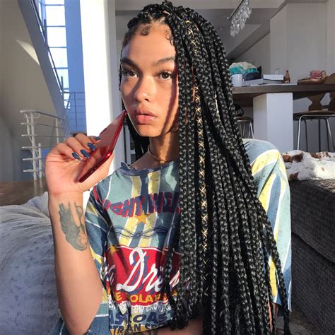 Take your time and sample some of the lavish braids that you can wear anytime. How To Box Braids Tutorial And Styles | Box Braids Guide
