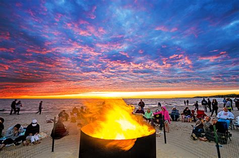 Sunset Beach Bonfires At Stearns Park Beach Visit Ludington