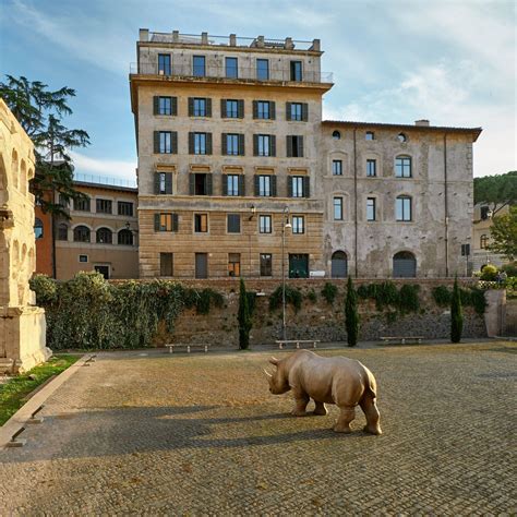 Roma, foro traiano, 1, (roma). 24 Unique Apartments on Top of Fondazione Alda Fendi - The ...