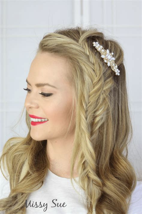 To use the conair quick twist, first lock the ends of the hair into place in the styler and pull tight. Braid 5-Double Fishtail Braids