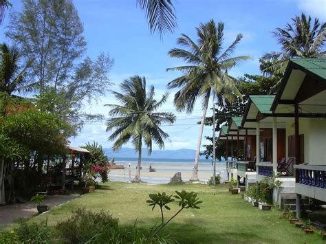 Check spelling or type a new query. Houses by the sea on Koh Phangan, Thailand wallpapers and ...