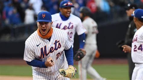 Lennon Max Mets Replay Team Combine For Sweep Newsday