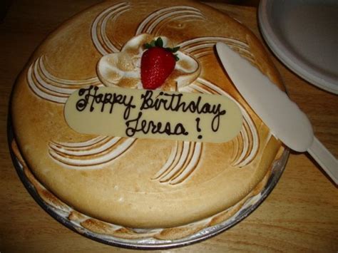 Birthday cake ideas for kids and adults with sumptuous fillings, creamy icings and decorative touches! Portos Tres Leches Cake
