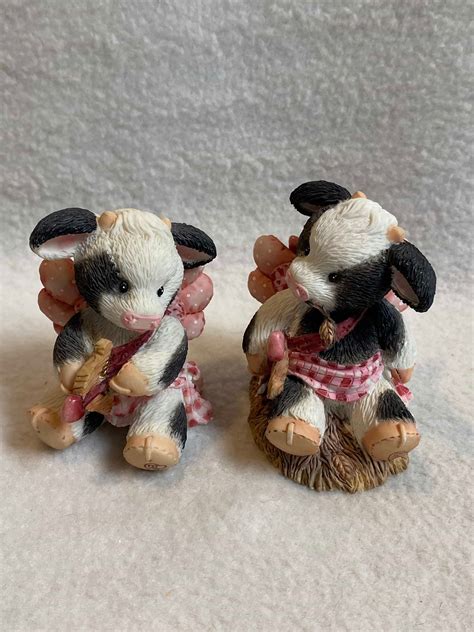 Mary s moo moos figurines moo senger of love and hay i love you cupid