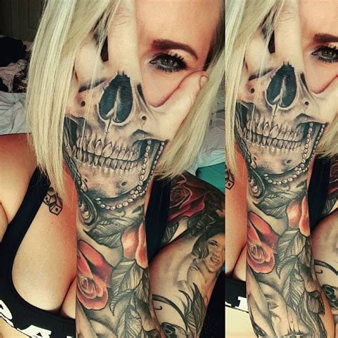 Skull Tattoo By Joanne Leslie Skull Tattoos Skull Face Tattoo Skull