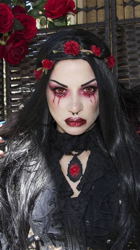 Pin By The Tomentosa Shop On Mary De Lis Vampire Makeup Vampire