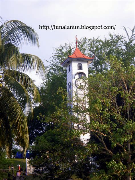Atkinson clock tower in kota kinabalu is a point of interest on the borneo climb & dive kk city tour. Menara Jam Atkinson - Antara Monumen Tertua Di Kota ...