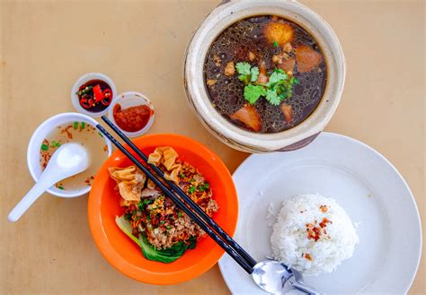 Taman mayang, 47301 petaling jaya, selangor, malaysia. Eat Drink KL: Da Niu Sarawak Kuching Kolo Mee @ Petaling Jaya