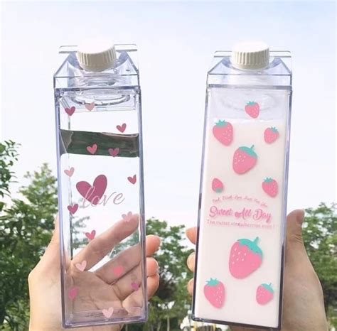 Kawaii Sweet Strawberry Bottle 500ml Plastic Drink Bottles Cute