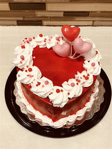 See more ideas about cake design, cake, valentine cake. Heart-shaped Cake with Balloons To Toronto, Brampton, Scarborough Ontario Canada from Pakistan ...