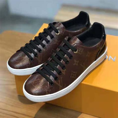 Louis Vuitton Womens Sneakers 2019 Jeep