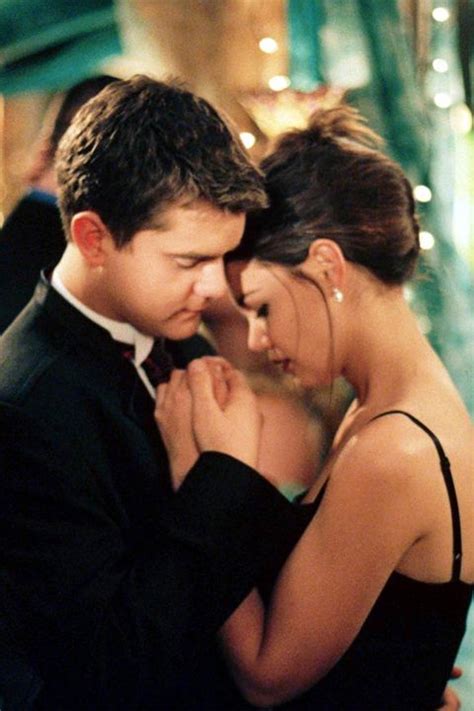 best tv couples of all time iconic tv couples and love stories