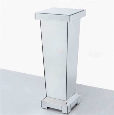 We have the largest variety of pedestal stands, art display stands, retail displays, and more. Contemporary Small Mirrored Pedestal Table Lamp Stand