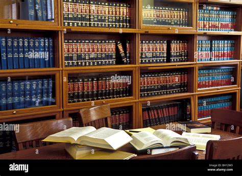 Law Library Hi Res Stock Photography And Images Alamy