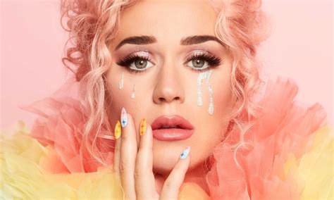Michael pollack provided to youtube by universal music group teary eyes · katy perry smile ℗ 2020 capitol. Katy Perry - Smile (Recensione Album)