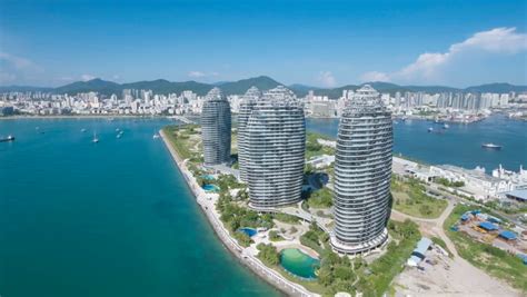 Sanya China July 2016 Aerial View Of A Modern Luxurious Hotel