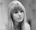 Marianne Faithfull Biography - Facts, Childhood, Family Life ...
