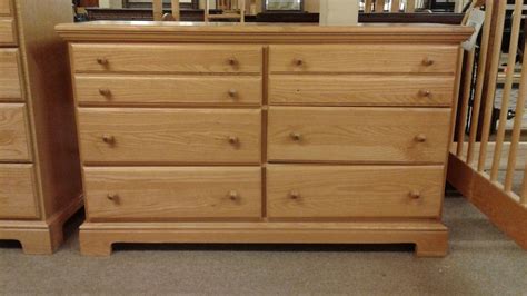 40,19,h:44 location north brunswick nj please email with your phone number if interested. BASSETT DOUBLE DRESSER | Delmarva Furniture Consignment