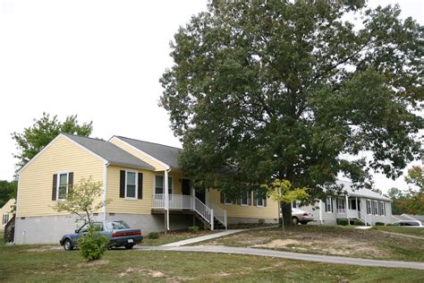 Sentry Woods Apartments In Petersburg Va