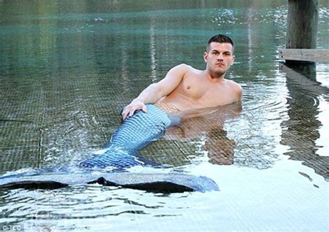 Meet The Man Who Lives His Life As A MERMAN In Florida S Springs