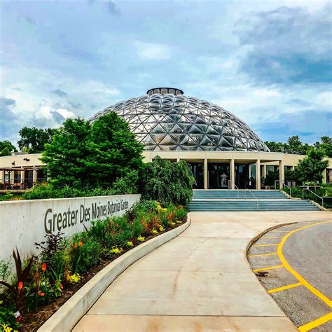 Greater Des Moines Botanical Garden⁠ | Botanical gardens, Tropical