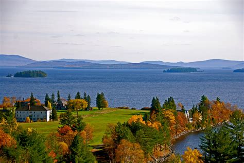 Moosehead lake is a destination for independent thinkers, adventure seekers, and artisans who want to live their passion while helping others find theirs. Moosehead Lake Maine - | Maine travel, Moosehead lake ...