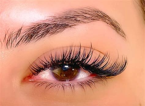 Eyelash Extensions Tsiana Aesthetics