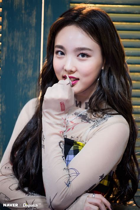 Naver X Dispatch Twices Nayeon Yes O Yes Mv Shooting Nayeon