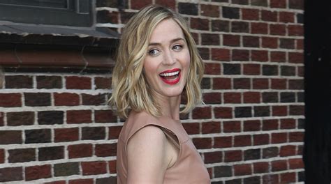 Emily Blunt Calls Mary Poppins Her Dream Role Emily My Xxx Hot Girl