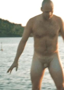 Average Naked Men Gifs Sexiezpix Web Porn