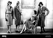 Mode, vier Frauen in typischen 20s Fashion, 1920er Jahre, Deutschland ...