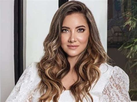 Ex Miss Colombia Daniella Álvarez Un Ejemplo A Seguir