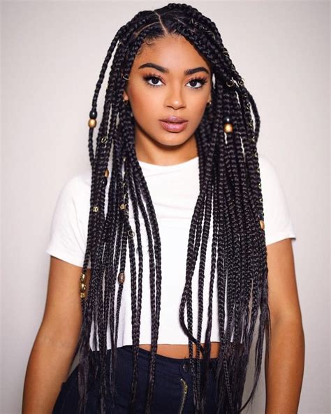From straight hair to braiding hairstyles, long hairstyles are always in high demand. Box Braids: Veja dicas para aderir às tranças afro com ...