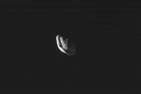 Space Ravioli Odd Shape Of Saturns Flying Saucer Moon Pan Revealed Space