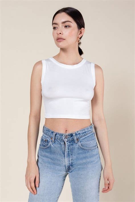 Cropped Sleeveless Crewneck White In 2020 Womens Casual Outfits Sleeveless Casual Outfits