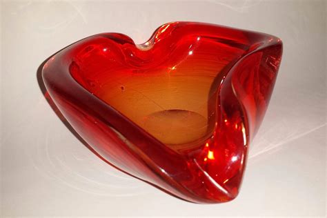 Vintage Heart Shaped Murano Italian Art Glass Bowl Ashtray In Amberina 1781047389