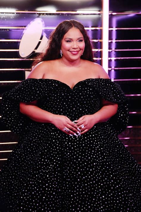 Lizzo S Cheeks Are On Full Display In Brazil In 2020 Celebrity Dresses Sparkly Gown