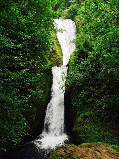 Bridal Veil Falls Columbia River Gorge Oregon Oc 1714 X 2285 • R