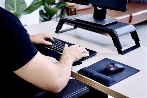 Blog ErgoTest Ergonomia pracy siedzącej rozwiązania ergonomiczne