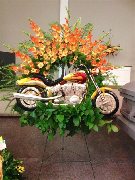 In chinese cultures, the family wears white at the funeral and does not wear any jewelry or red clothing, as red is the color of happiness. Motorcycle Tribute, funeral flowers | Funeral flowers ...