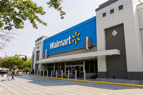 A great selection of online electronics, baby, video games & much more. Walmart Store Entrance Stock Photo - Download Image Now ...