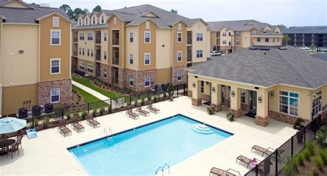 Two 21 Armstrong Apartments 44 Reviews Auburn Al Apartments For