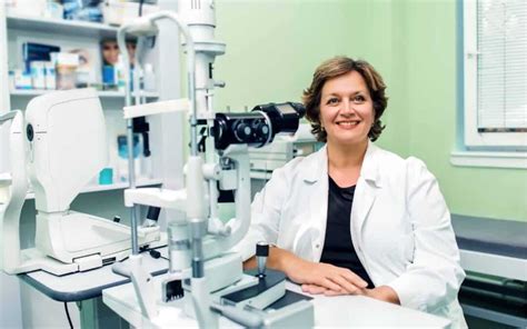 Optometrists Ophthalmologists Or Opticians Bc Doctors Of Optometry