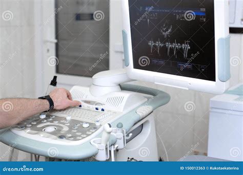 Professional Veterinary Exams Dog On Ultrasound Device Stock Image